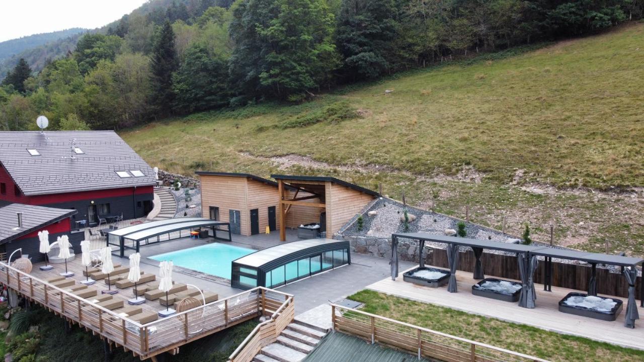 La Ferme De Rochesson, Jacuzzis & Piscine Commune Dış mekan fotoğraf